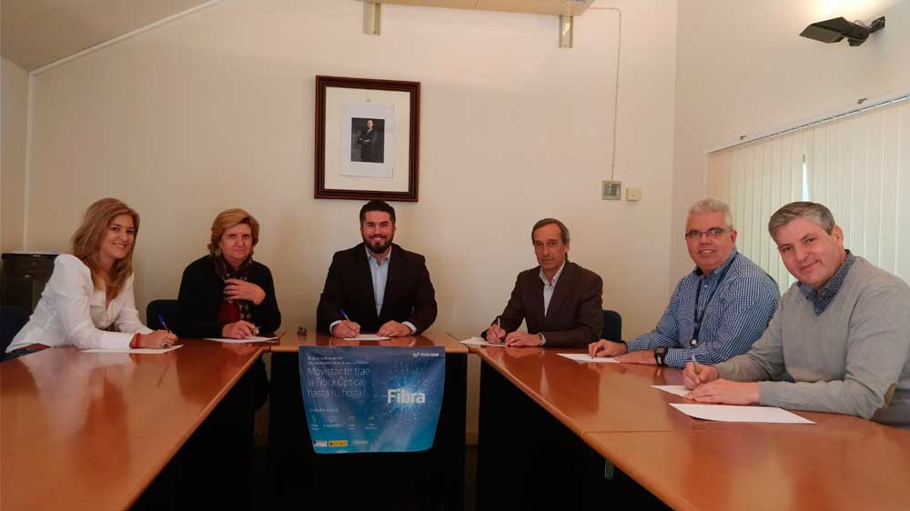 ayuntamiento-nuevo-baztan-firma-despliegue-fibra-nuevo-baztan2